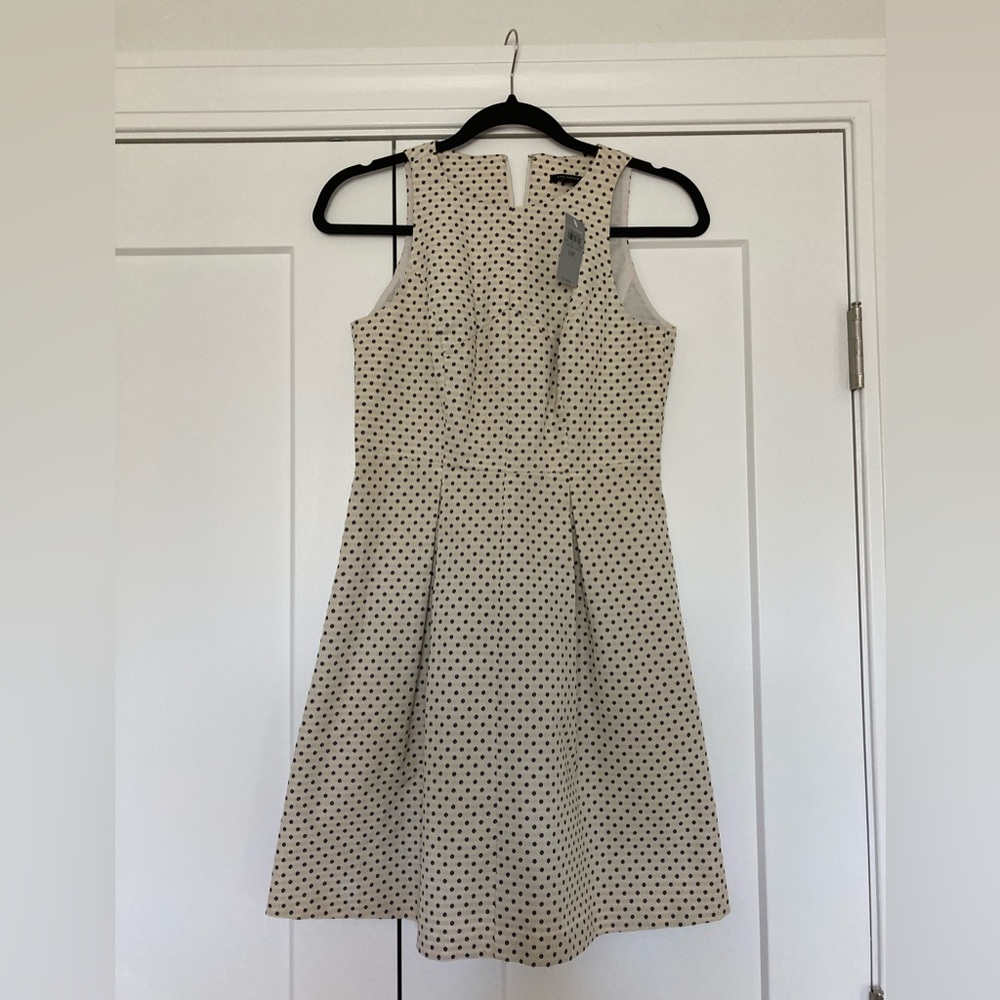 NWT - Ann Taylor Dress - Size 0P